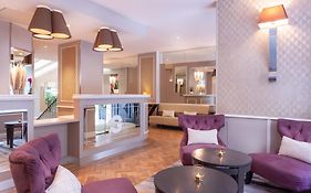 Hôtel Galileo Champs Elysées